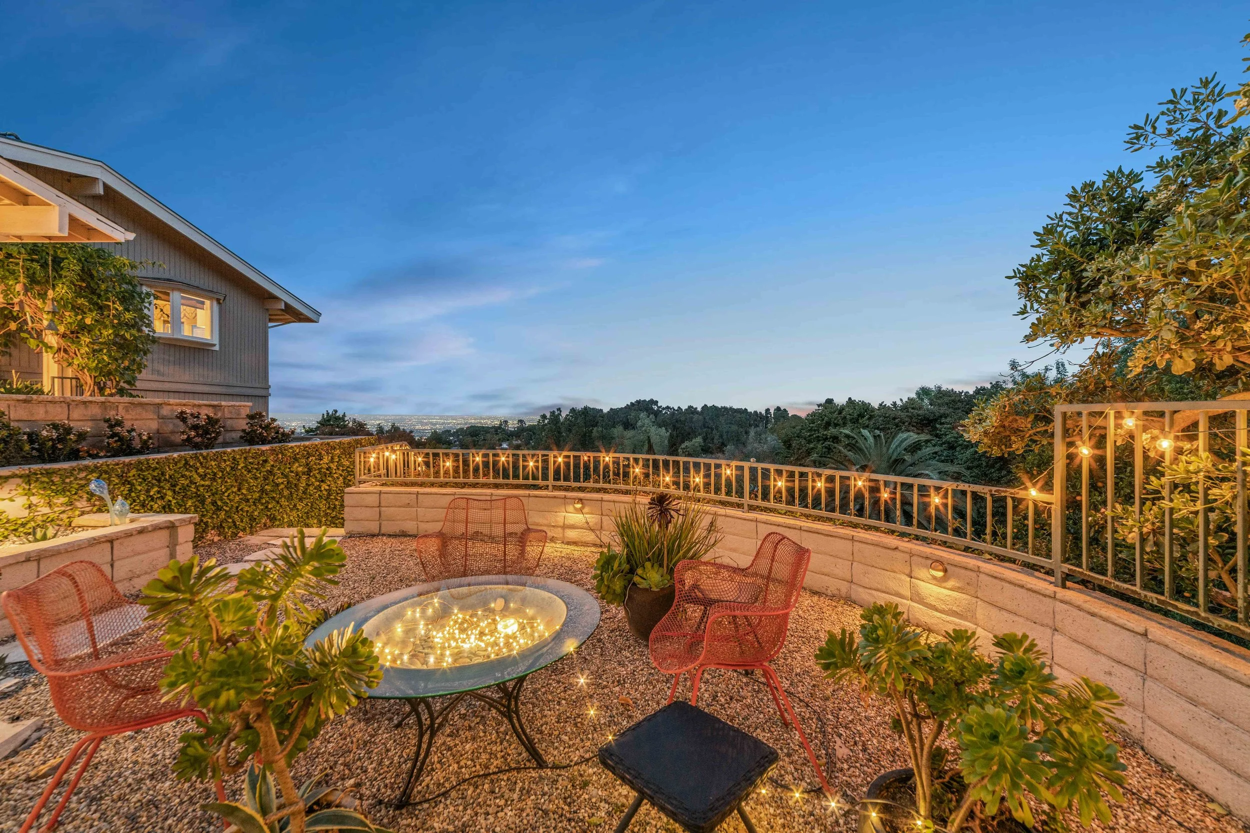 28852 Crestridge Rd Twilight-16.jpg