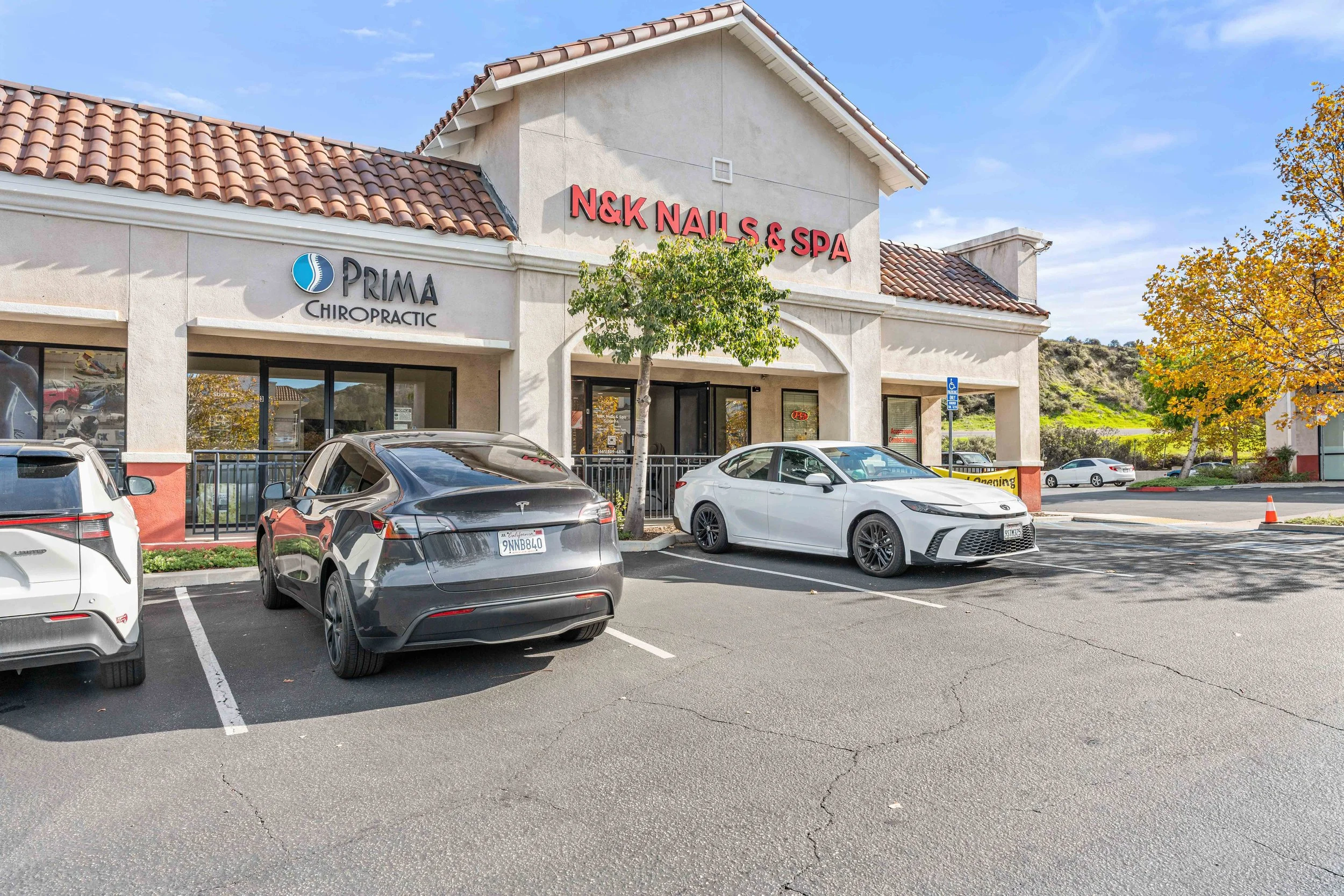 N&K Nail Salon Wide Shots-3.jpg