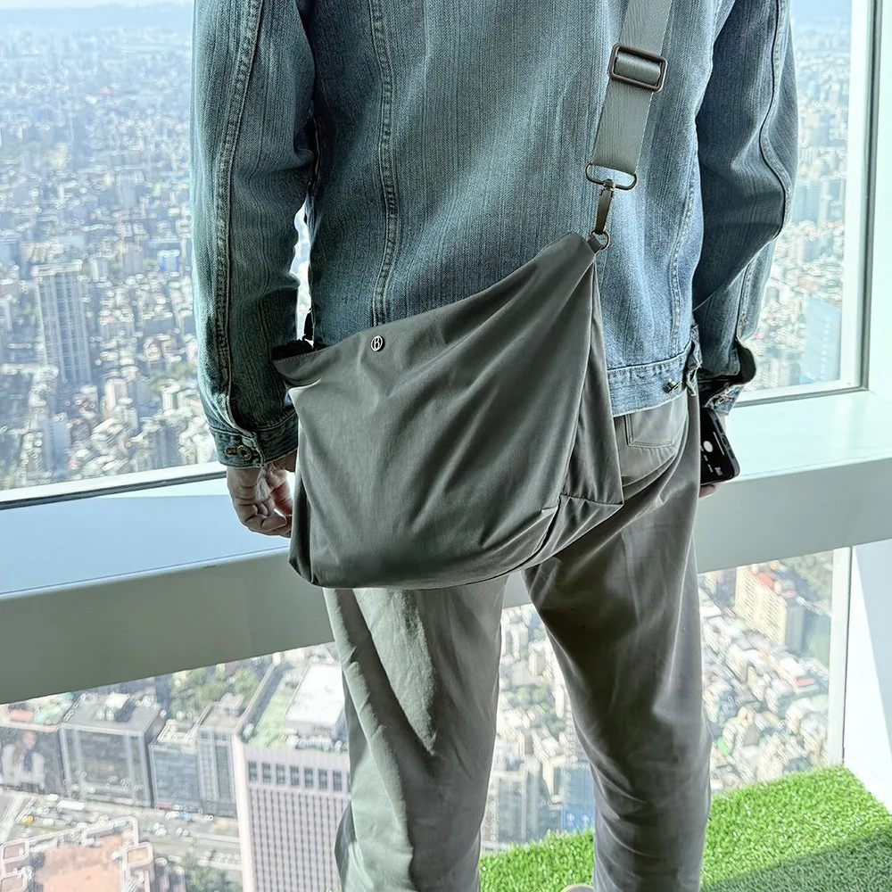 BAGMIO LEISURE 斜背包_灰_內圖_05.jpg