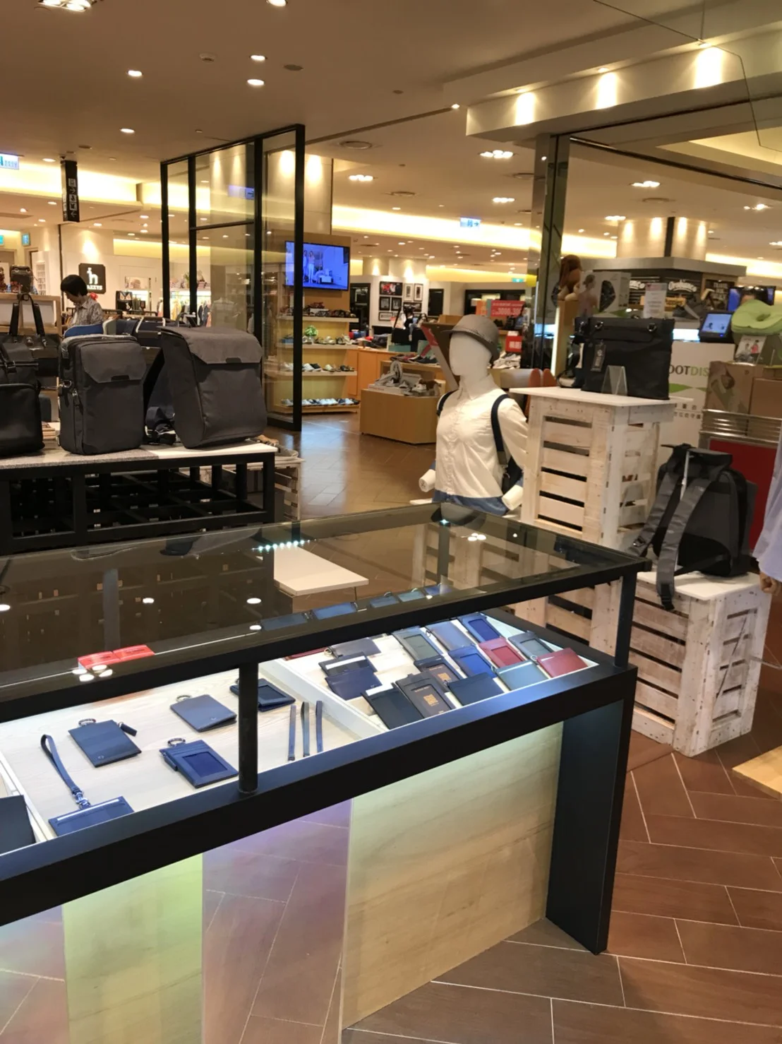 BAGMIO 第一個實體店！
