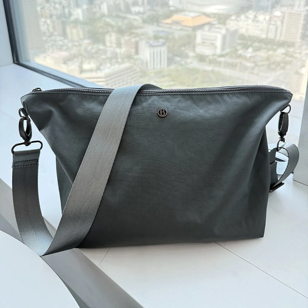 BAGMIO LEISURE 斜背包_灰_內圖_06.jpg