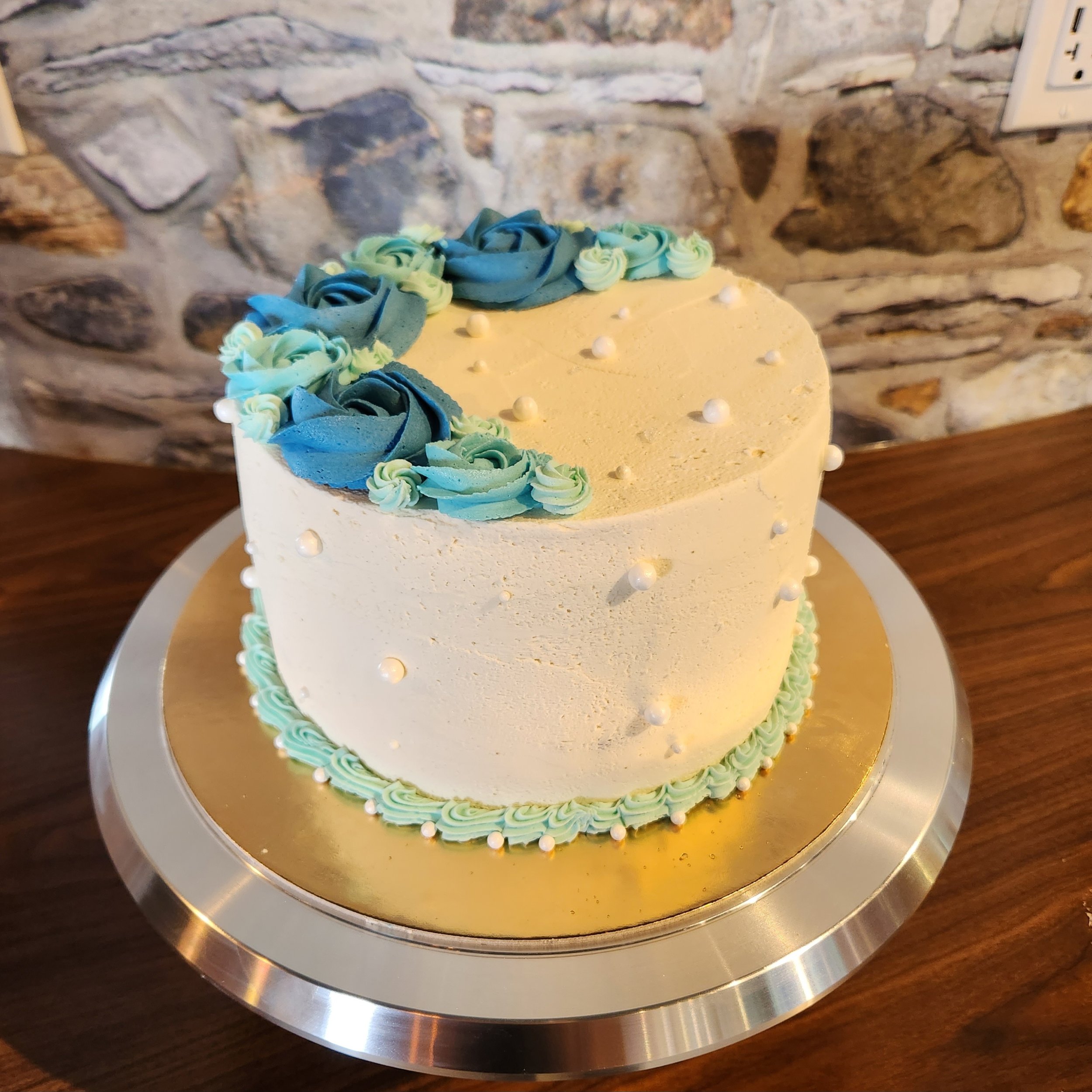 elegant 7" cake, with blue florals 