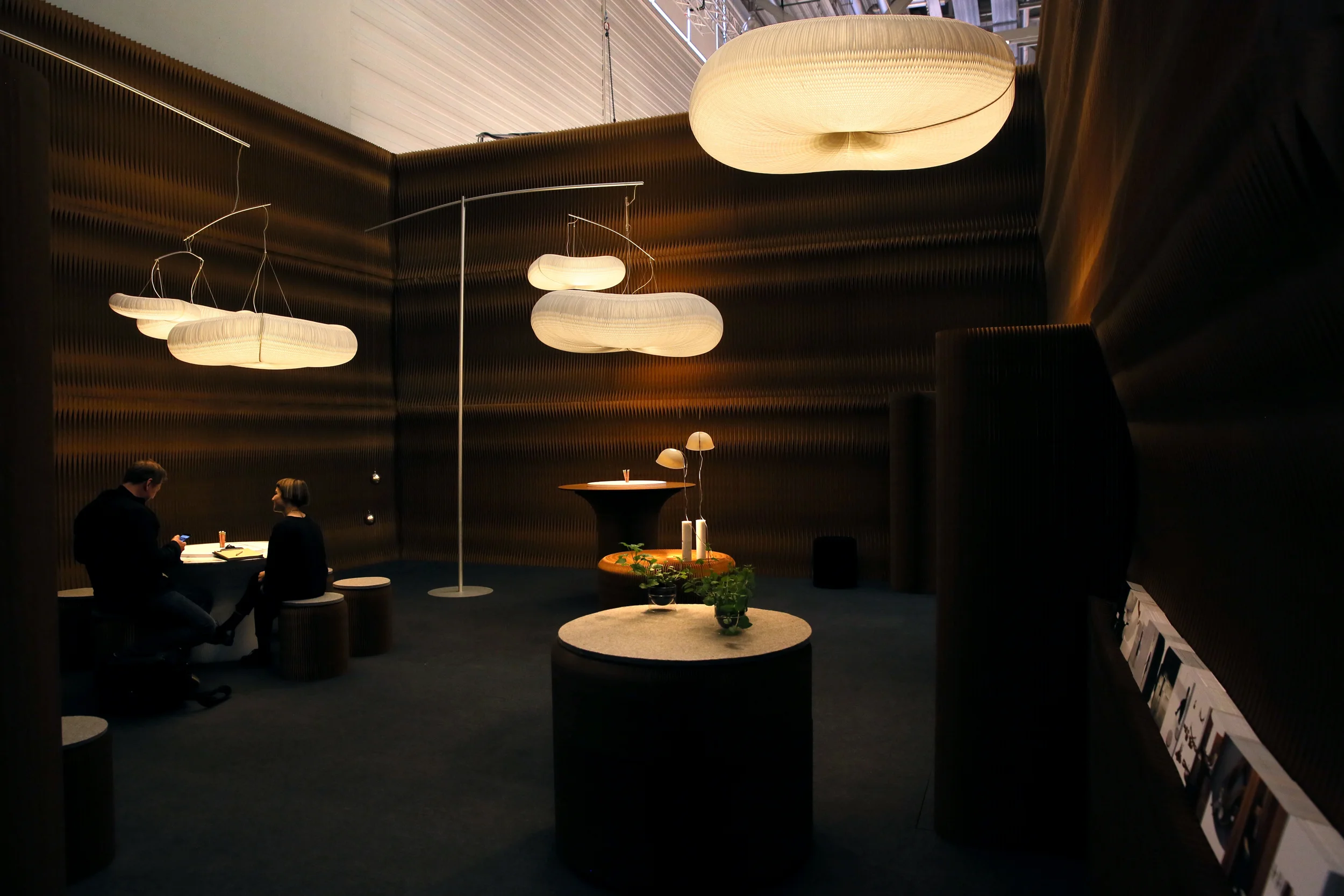 molo-orgatec-2016-01.jpg