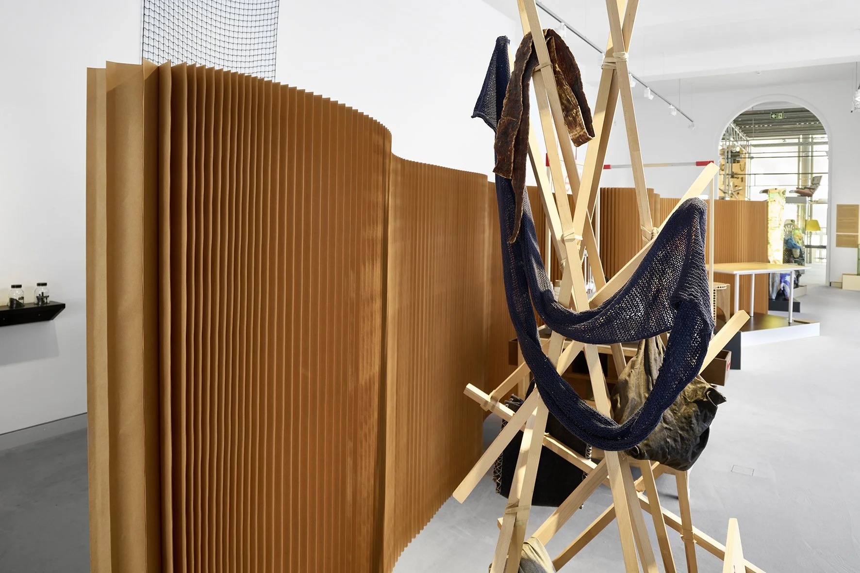 Ausstellungsansichten Circular-Fun Design#026 CR.jpg