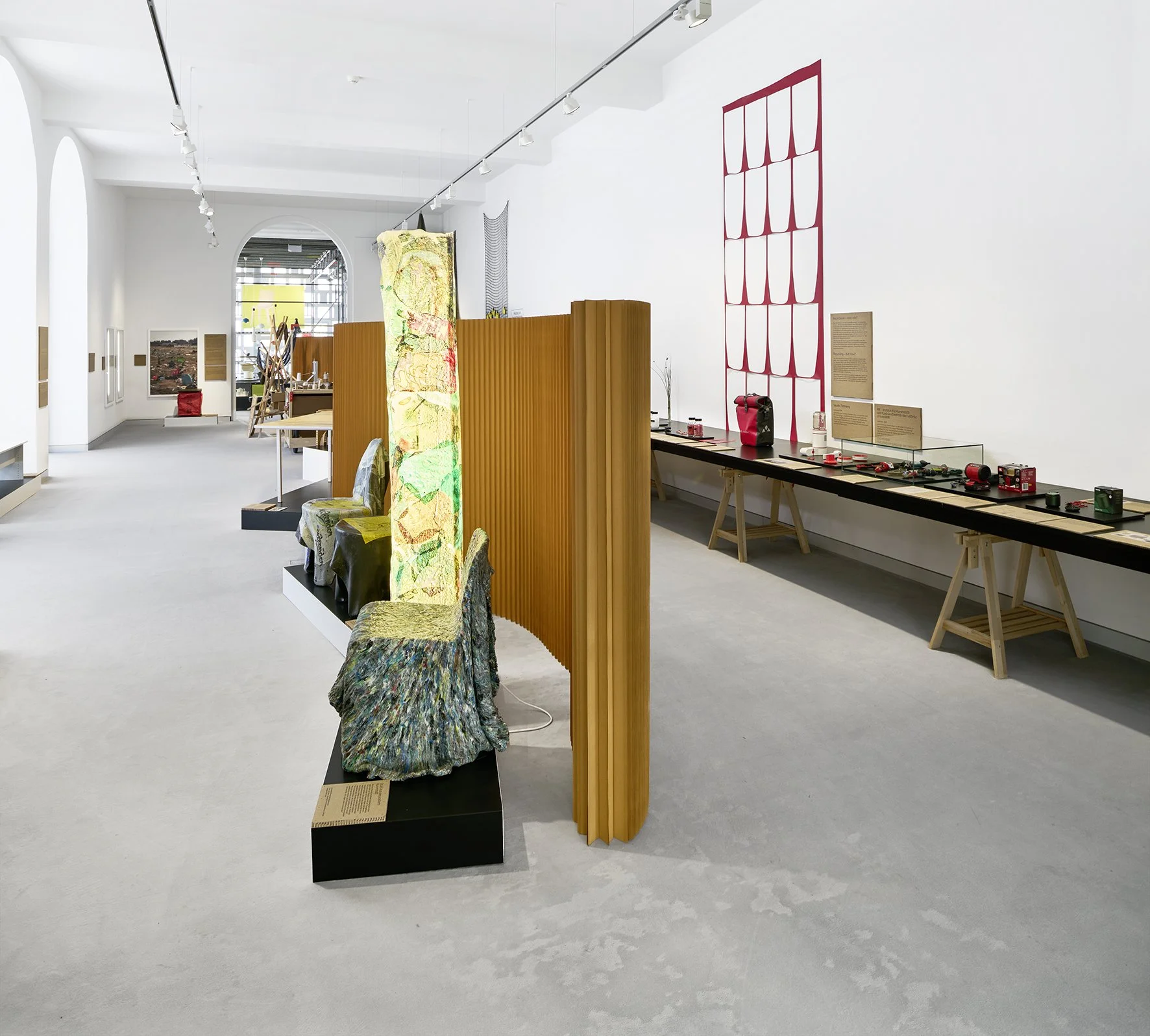 Ausstellungsansichten Circular-Fun Design#029 CR.jpg