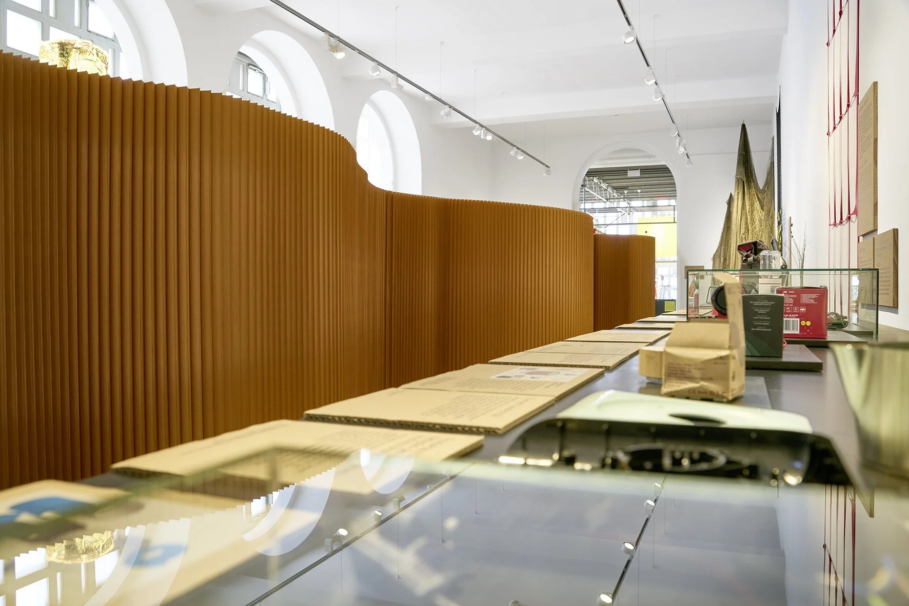 Ausstellungsansichten Circular-Fun Design#020 CR.jpg