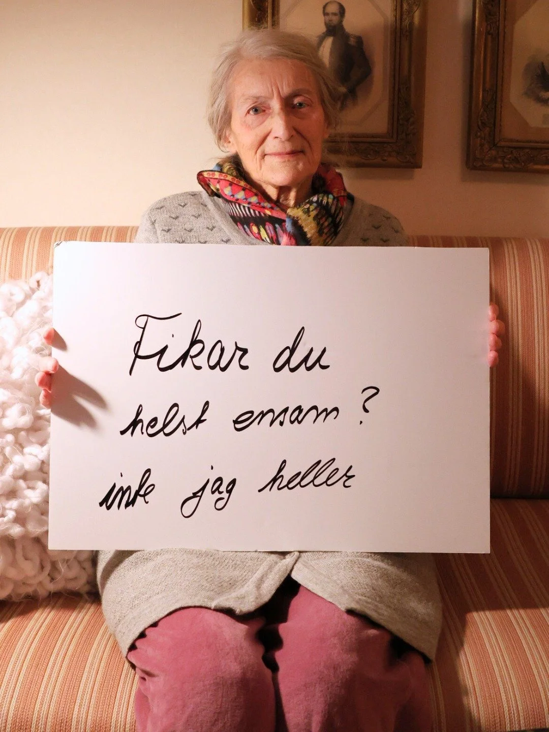 Varje m&aring;nad anordnar vi tillsammans med v&aring;ra volont&auml;rer fikatr&auml;ffar, som i skrivande stund ger &ouml;ver 1200 ensamma &auml;ldre m&ouml;jligheten att komma ut, tr&auml;ffas och f&aring; andra intryck &auml;n hemmets fyra v&auml;