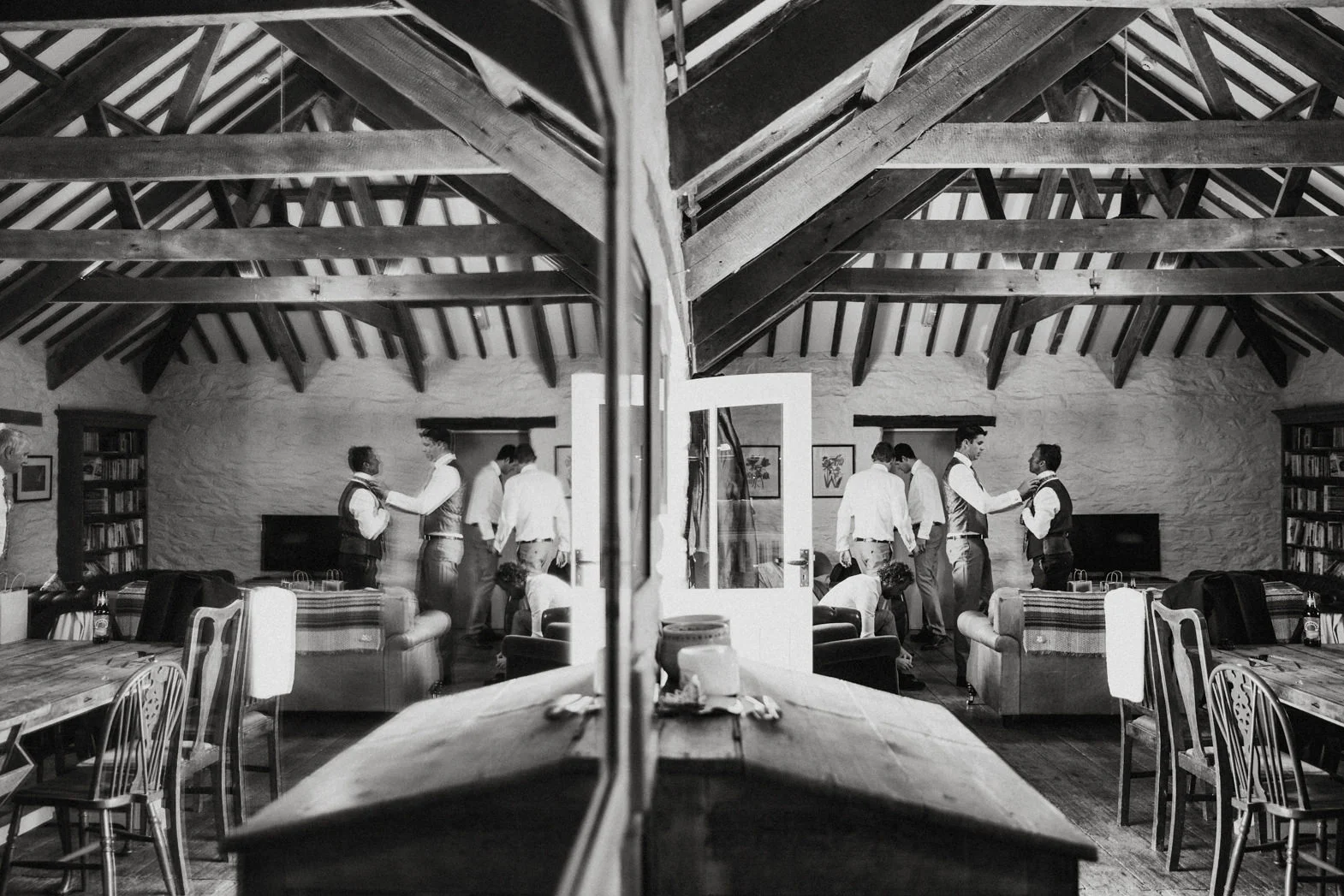 WEDDING PHOTOGRAPHy AT NANCARROW FARM (35).jpg