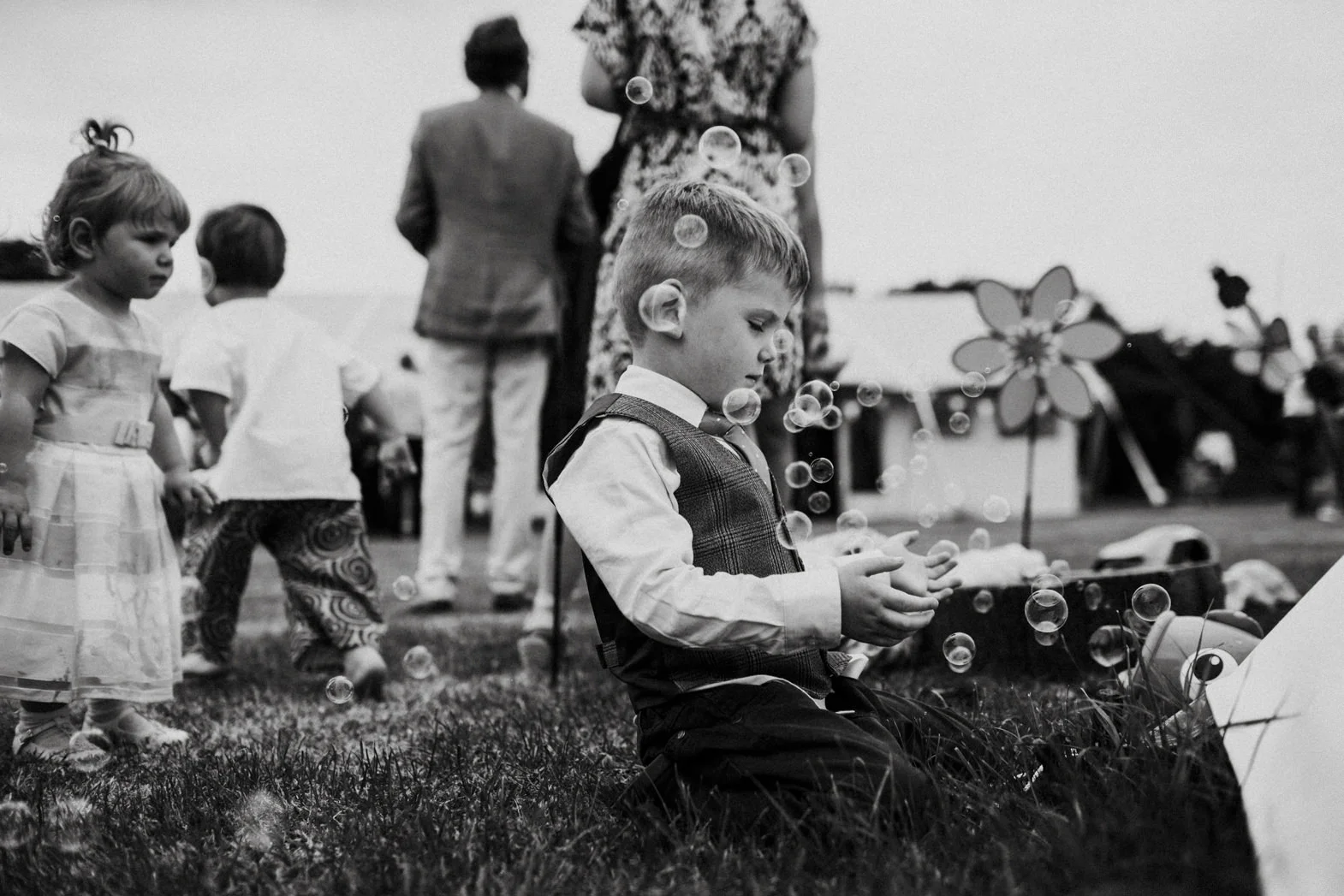 WEDDING PHOTOGRAPHY AT CORNISH TIPIS (108).jpg