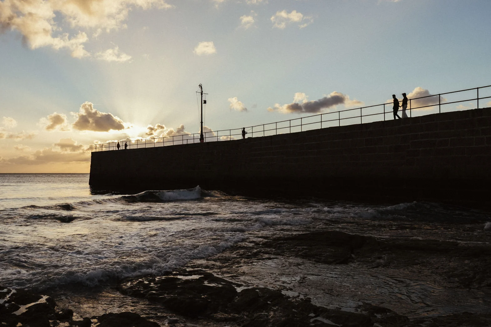 CORNWALL WEDDING PHOTOGRAPHERS.jpg