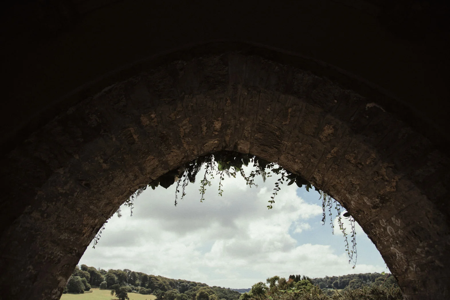 ALTERNATIVE WEDDING PHOTOGRAPHY (22).jpg