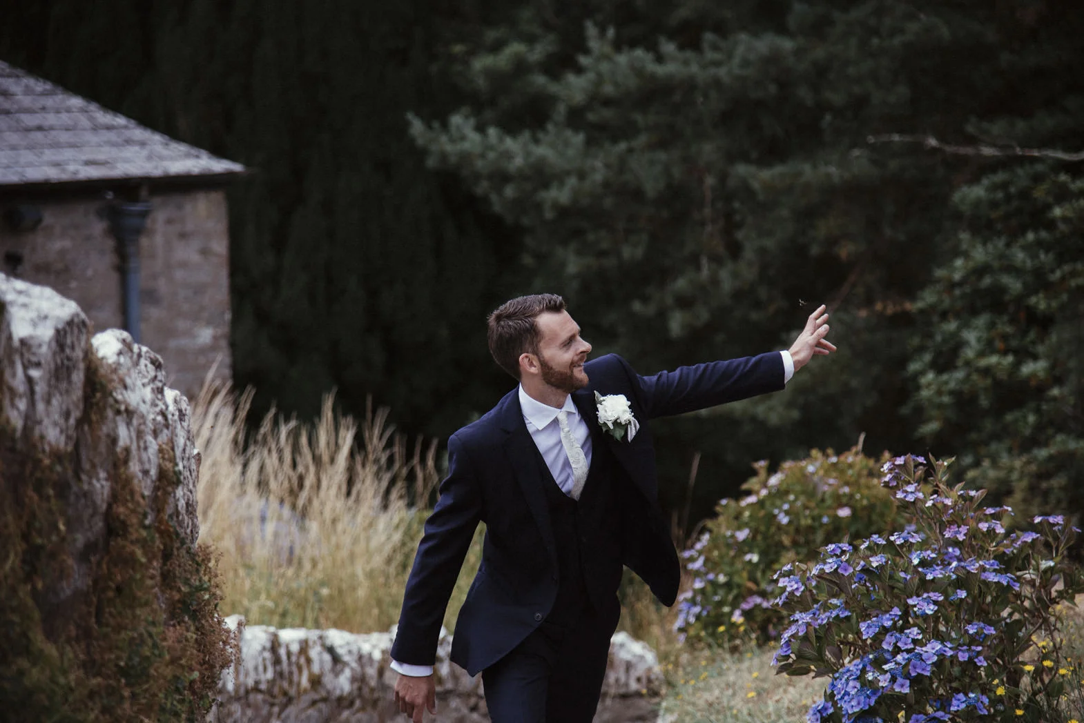ALTERNATIVE WEDDING PHOTOGRAPHY (29).jpg