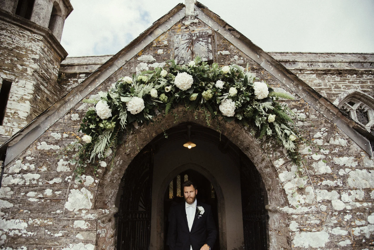 ALTERNATIVE WEDDING PHOTOGRAPHY (37).jpg