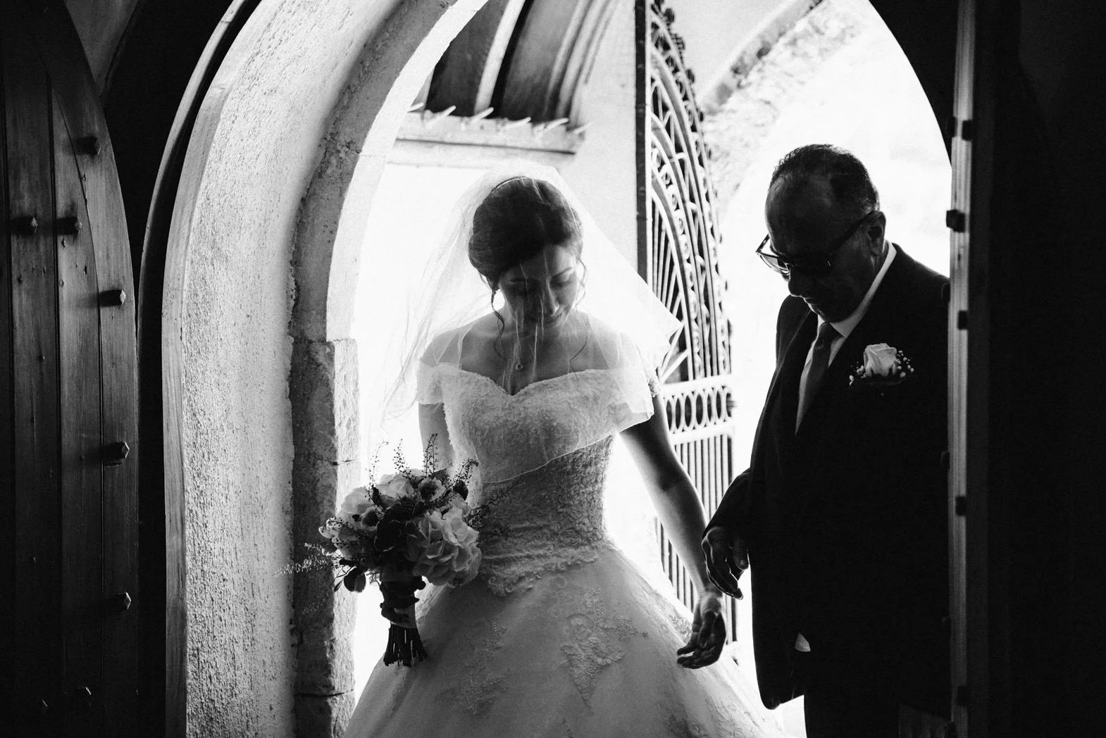 ALTERNATIVE WEDDING PHOTOGRAPHY (50).jpg