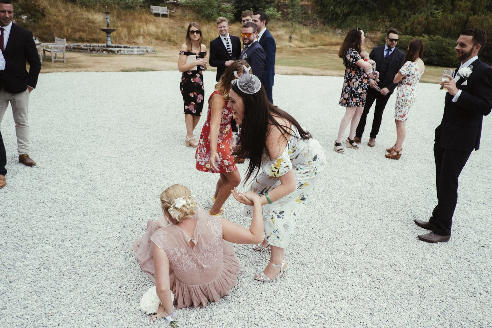 ALTERNATIVE WEDDING PHOTOGRAPHY (88).jpg