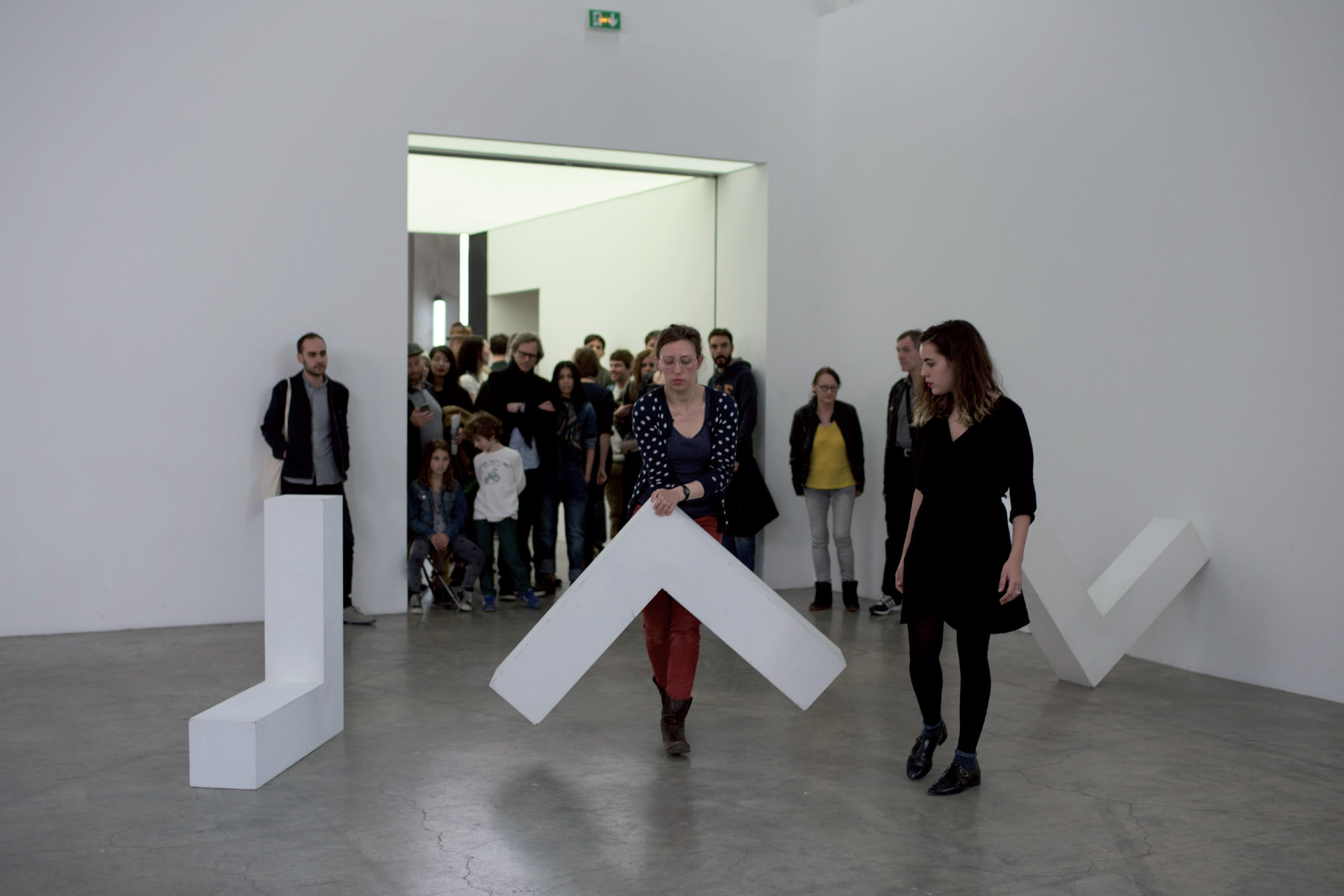  Julien Bismuth: “L comme Litote”, 2015 Festival «Do Disturb!», Palais de Tokyo, Paris, France 