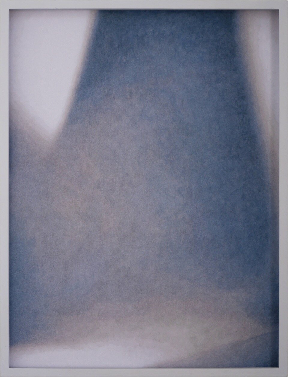  “Ohne Titel”, 2018, Tusche, Aquarell und Kunstharze auf Leinwand; lackierter Rahmen, entspiegeltes Glas (Mirogard von Schott), 42,7 x 32,6 cm 