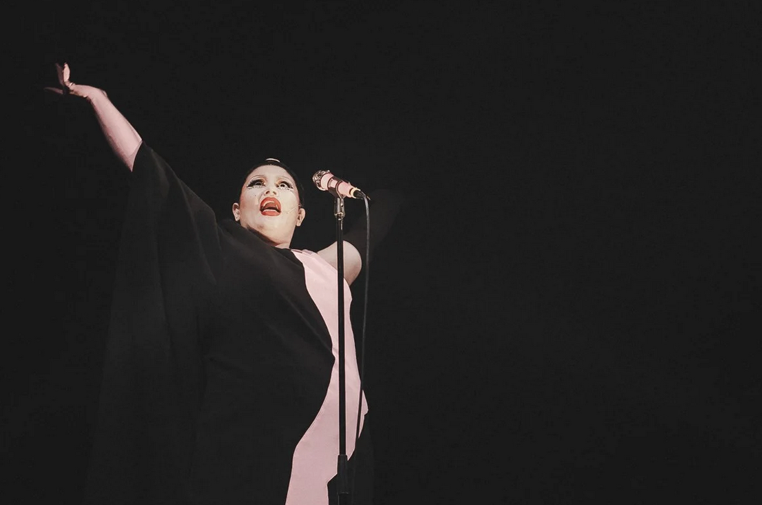 COSTUMES "Showgirl" de Marlène Saldana &amp; Jonathan Drillet @ Carreau du Temple, Paris