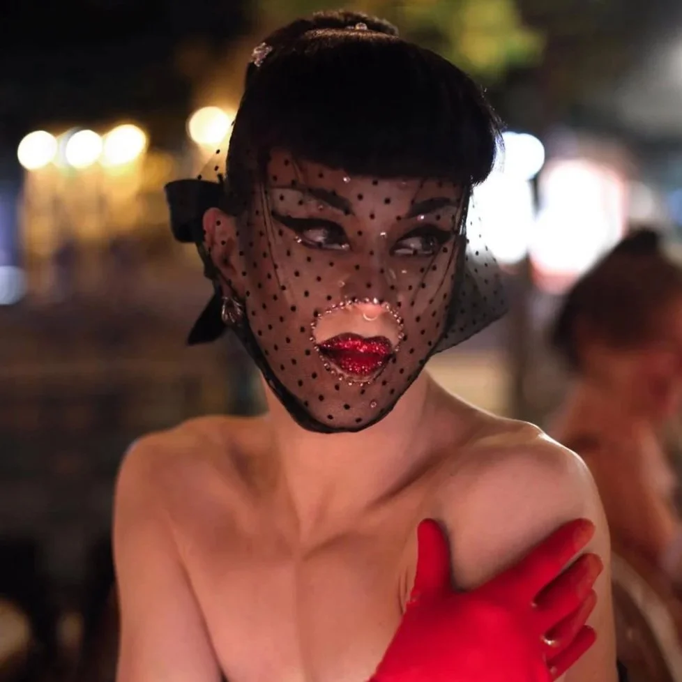 PERFORMANCE @ Sidragshow / Hasard Ludique, Paris