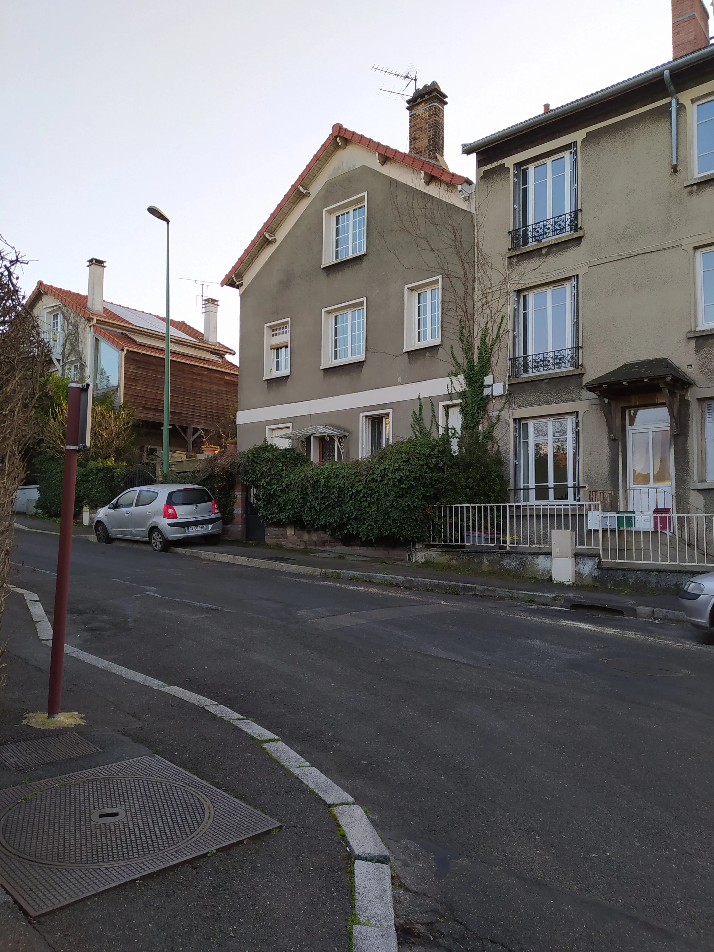   Vue depuis la rue avant travaux  