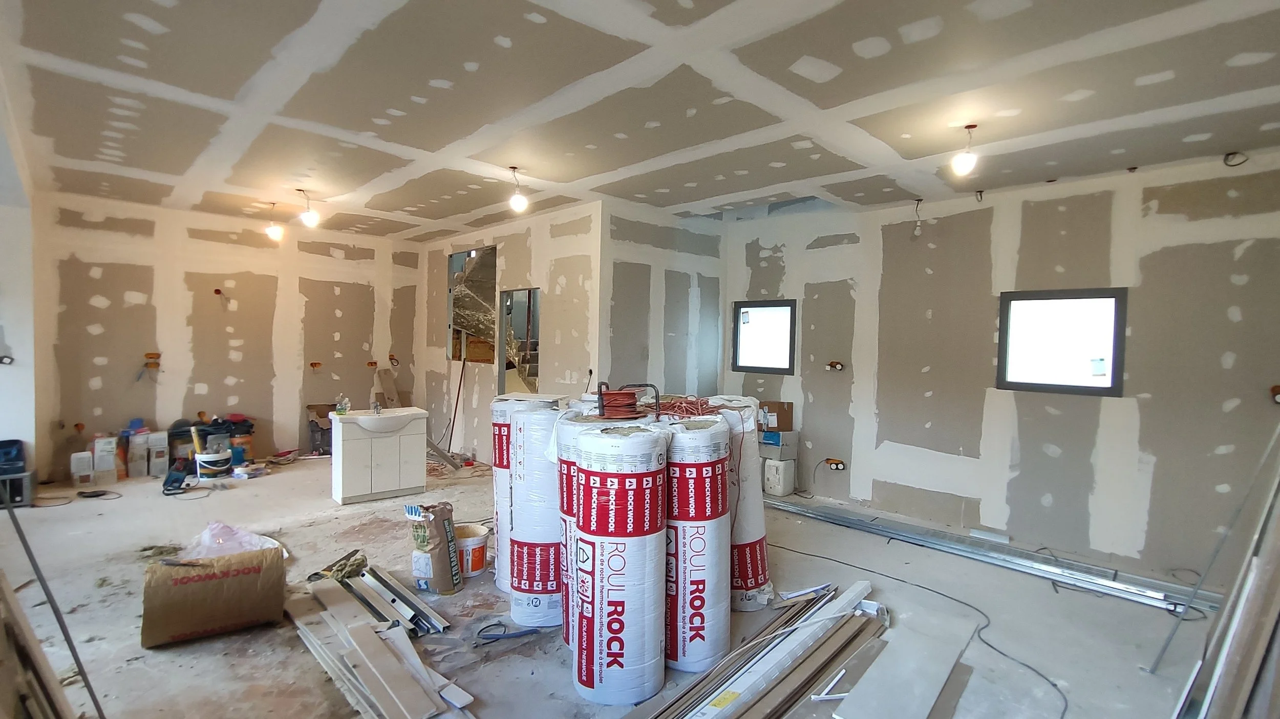   Chantier  : vue depuis le futur séjour  