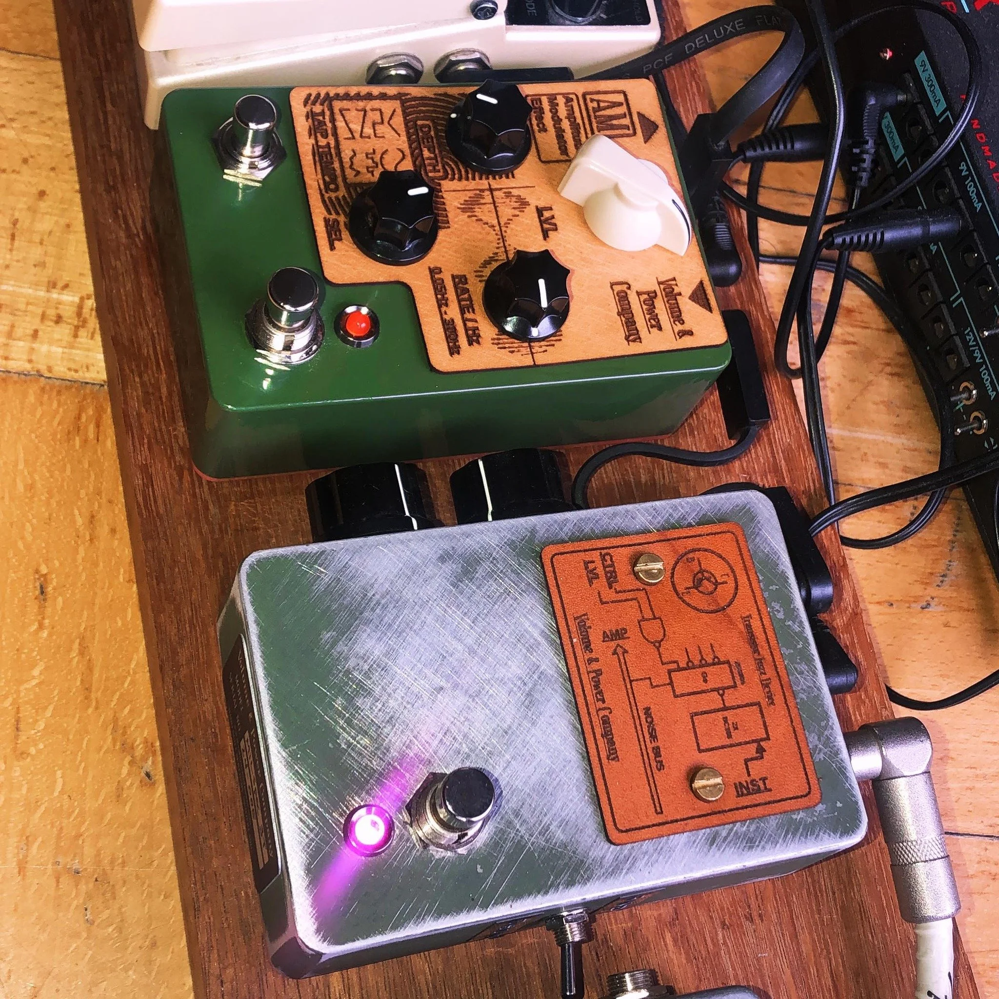 Current pedalboard. Three transistor Fuzz into VCA tremolo (Amplitude Modulator). #boutiquepedal #effectpedal #volumeandpowercompany