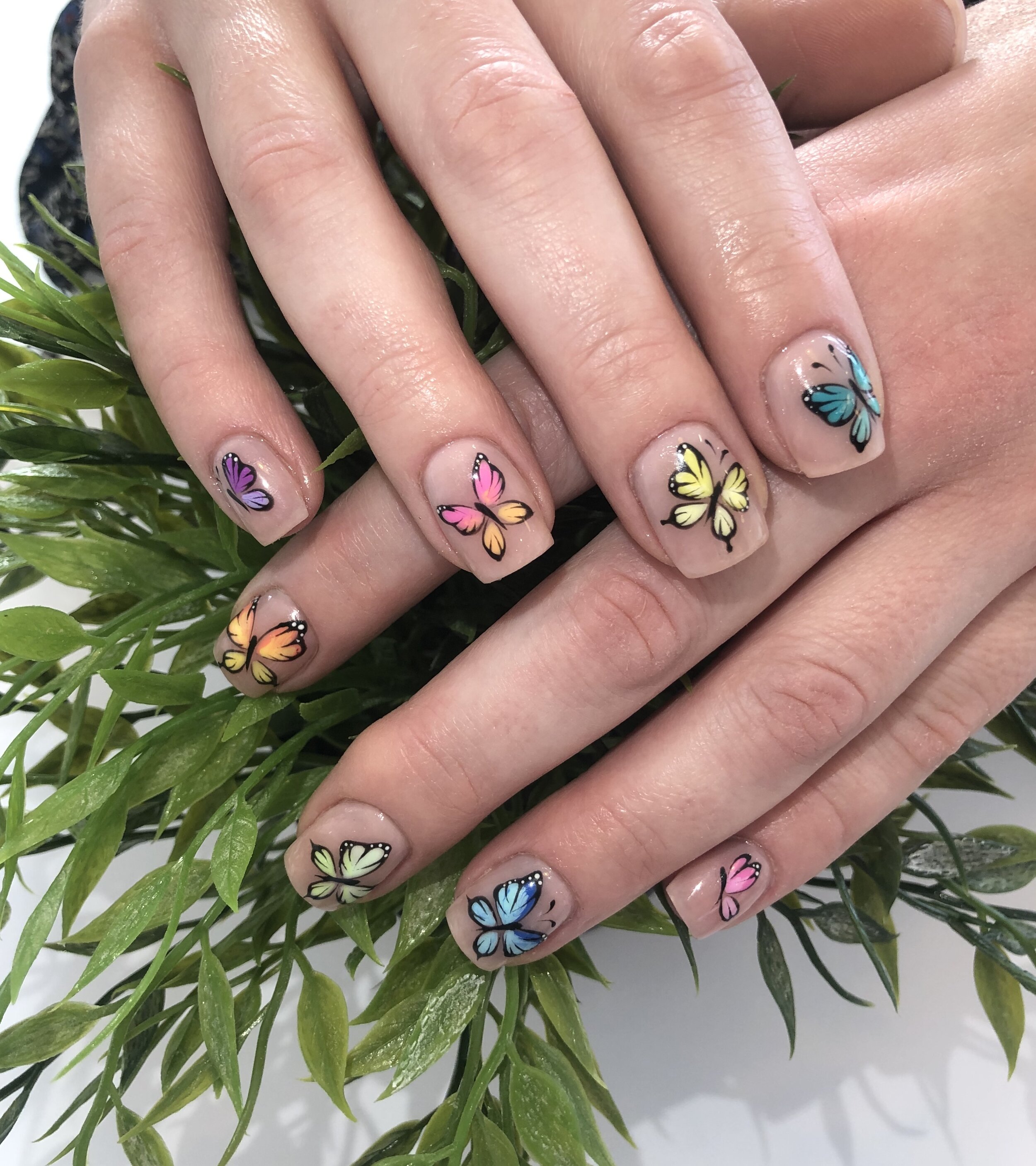 Advanced Nail Art — Preen
