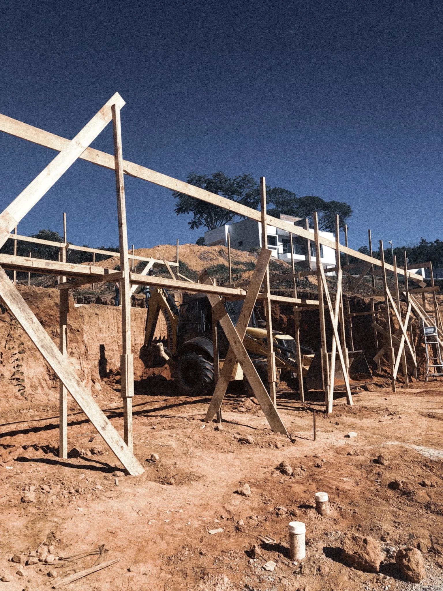CANTEIRO DE OBRAS CASA SN @ JUNHO 2019