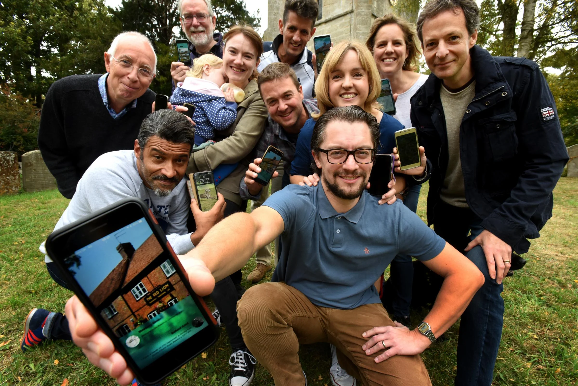 Photo Credit: Oxford Mail. Read article: “Who needs Facebook” here .