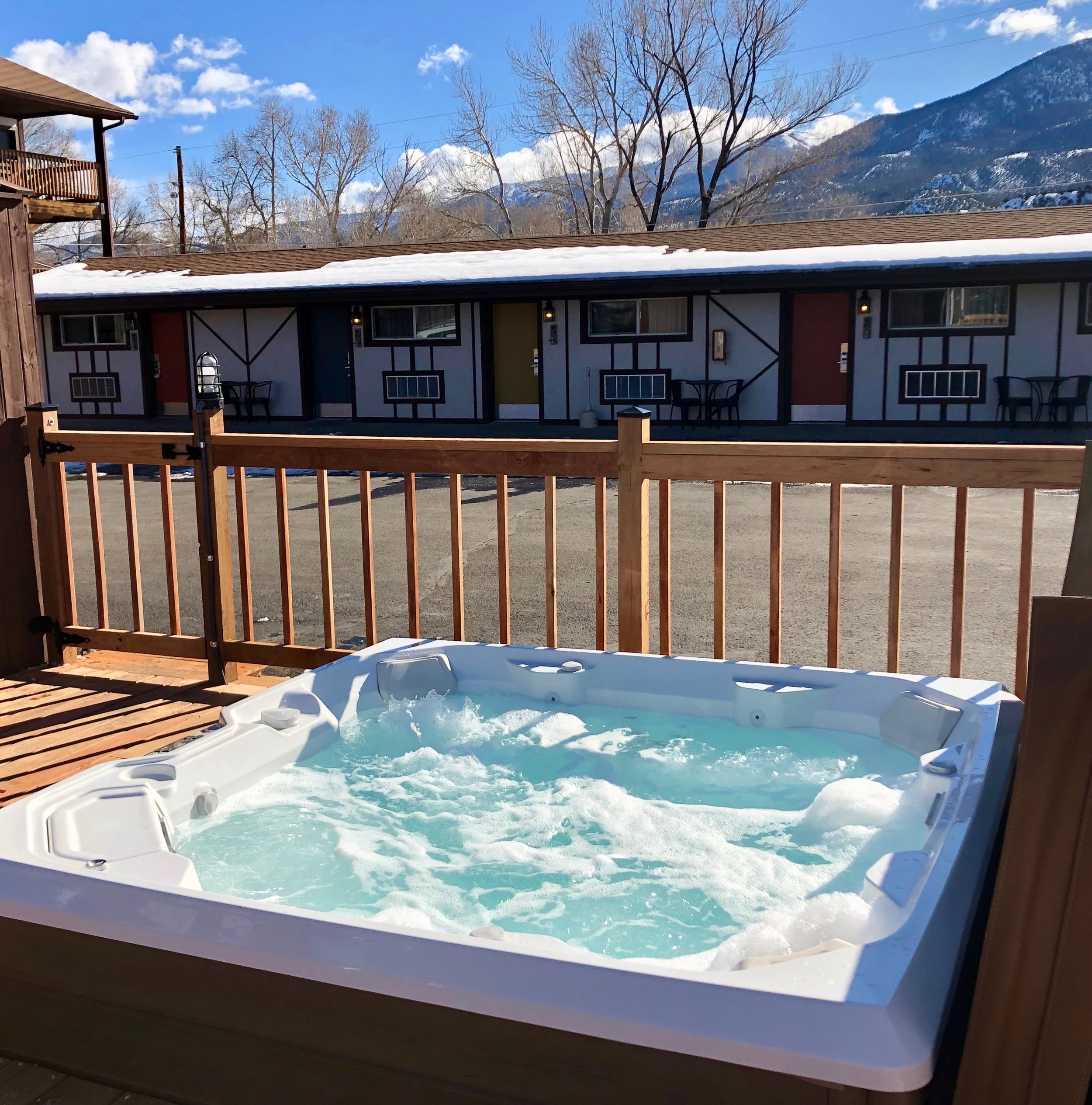 HotTubHotelandMtView2Edited.jpg