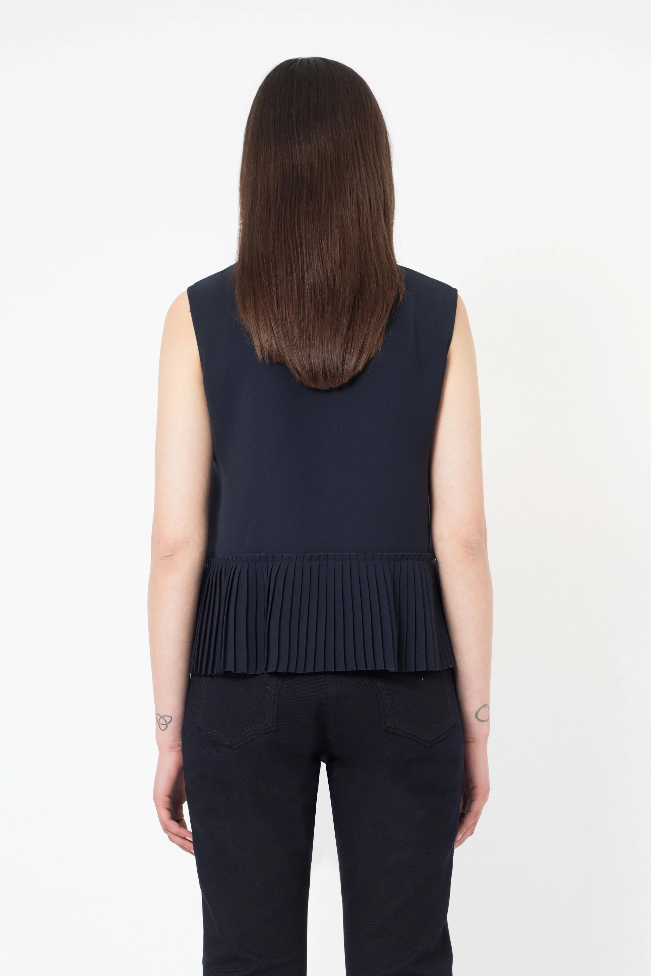 gertrud top blue back.jpg