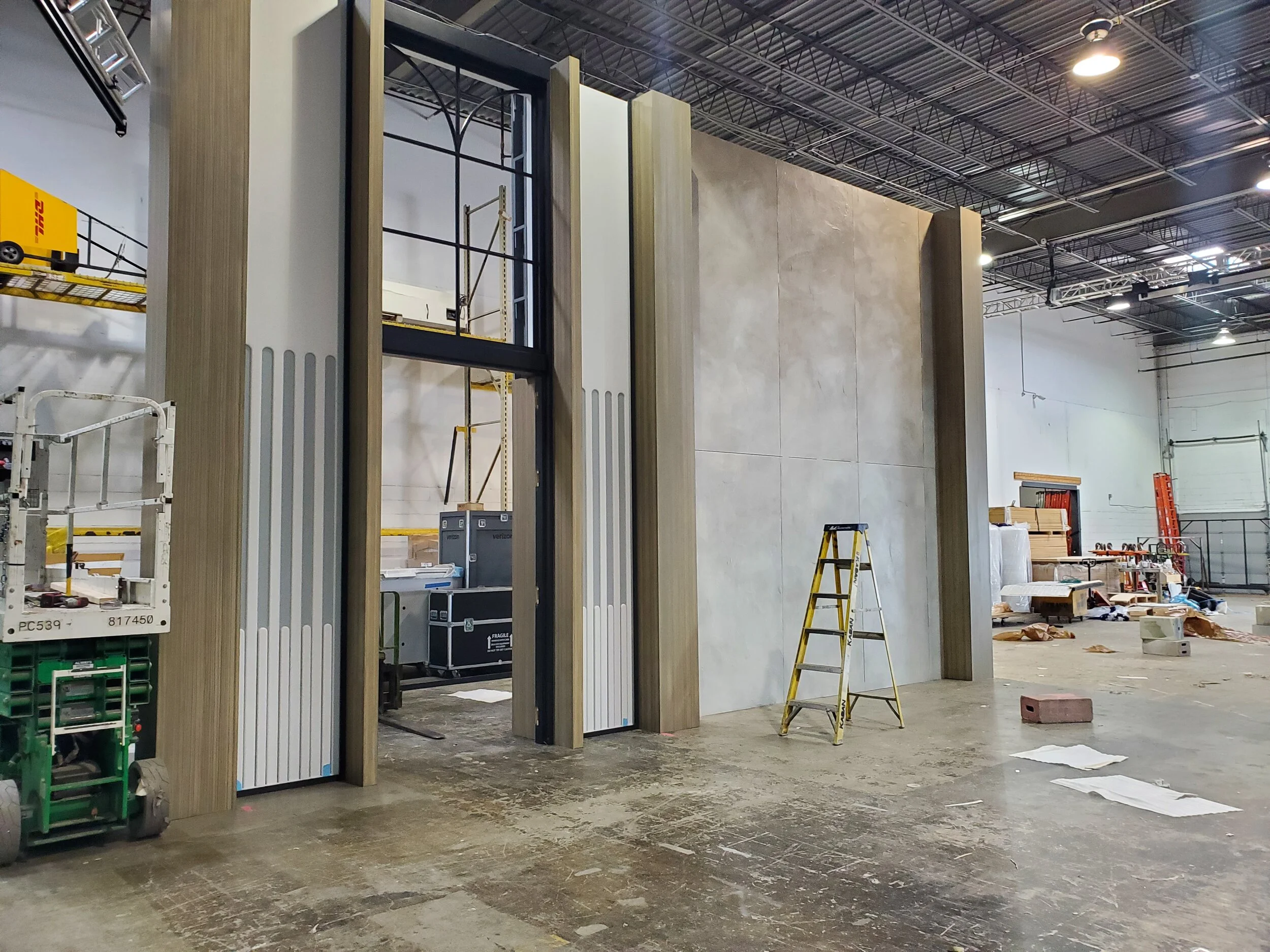 Textured and painted plaster walls, Jaxsan and Benjamin Moore