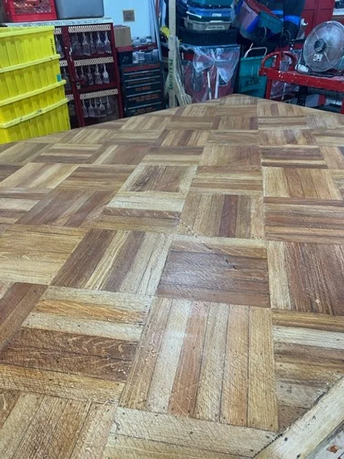  Journey Scenic, faux parquet floor stunt mat 