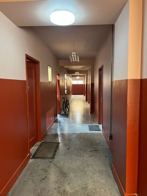 Painted hallway, faux concrete floor