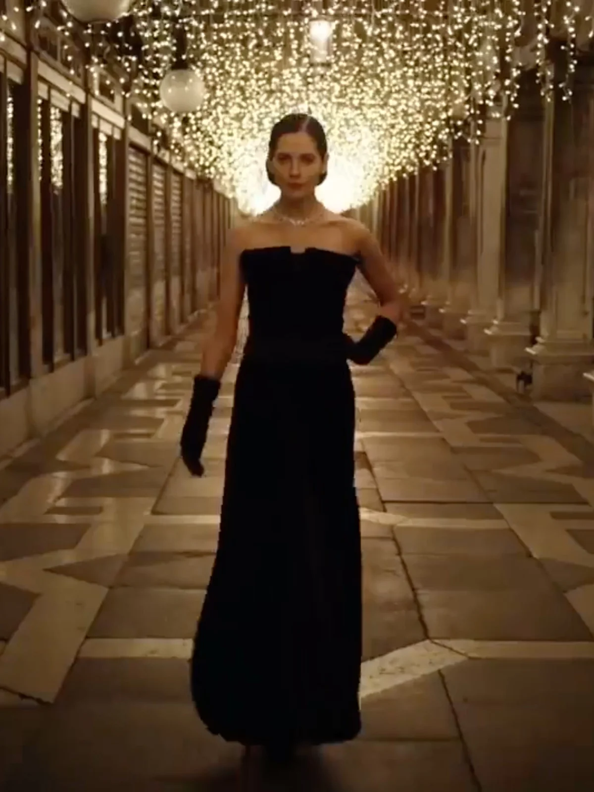 New trailer released for HBO's "The New Pope" with Yulia Snigir 