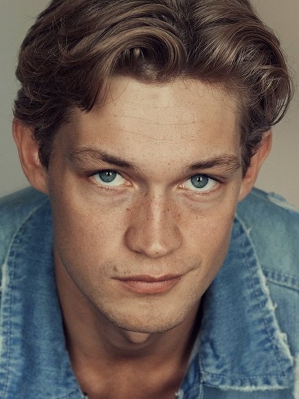 Picture of Damian Hardung
