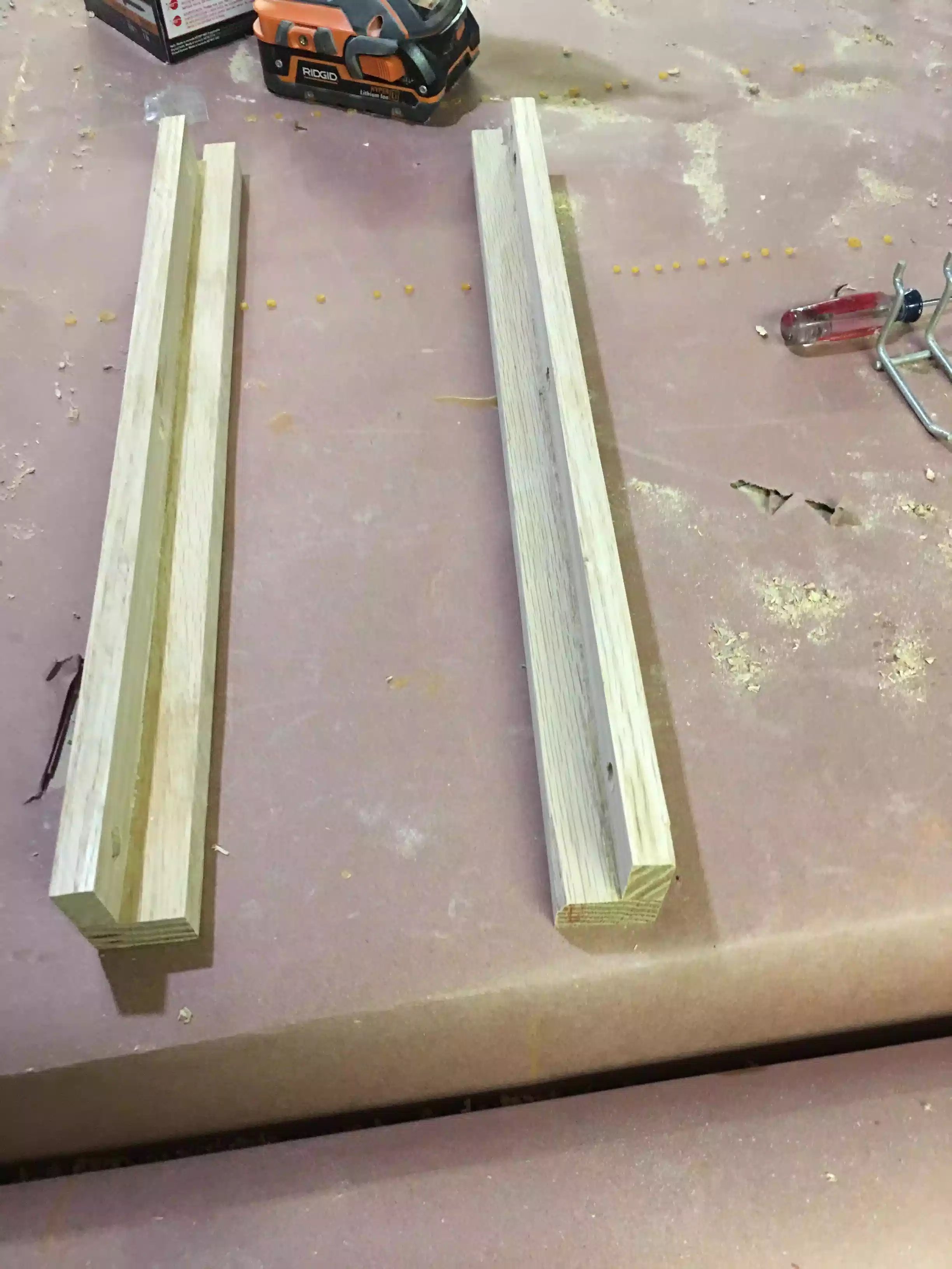 Finally the drawers slide on runners that I made so as that the apron inside faces would be flush to the drawer sides so I made a pair of these