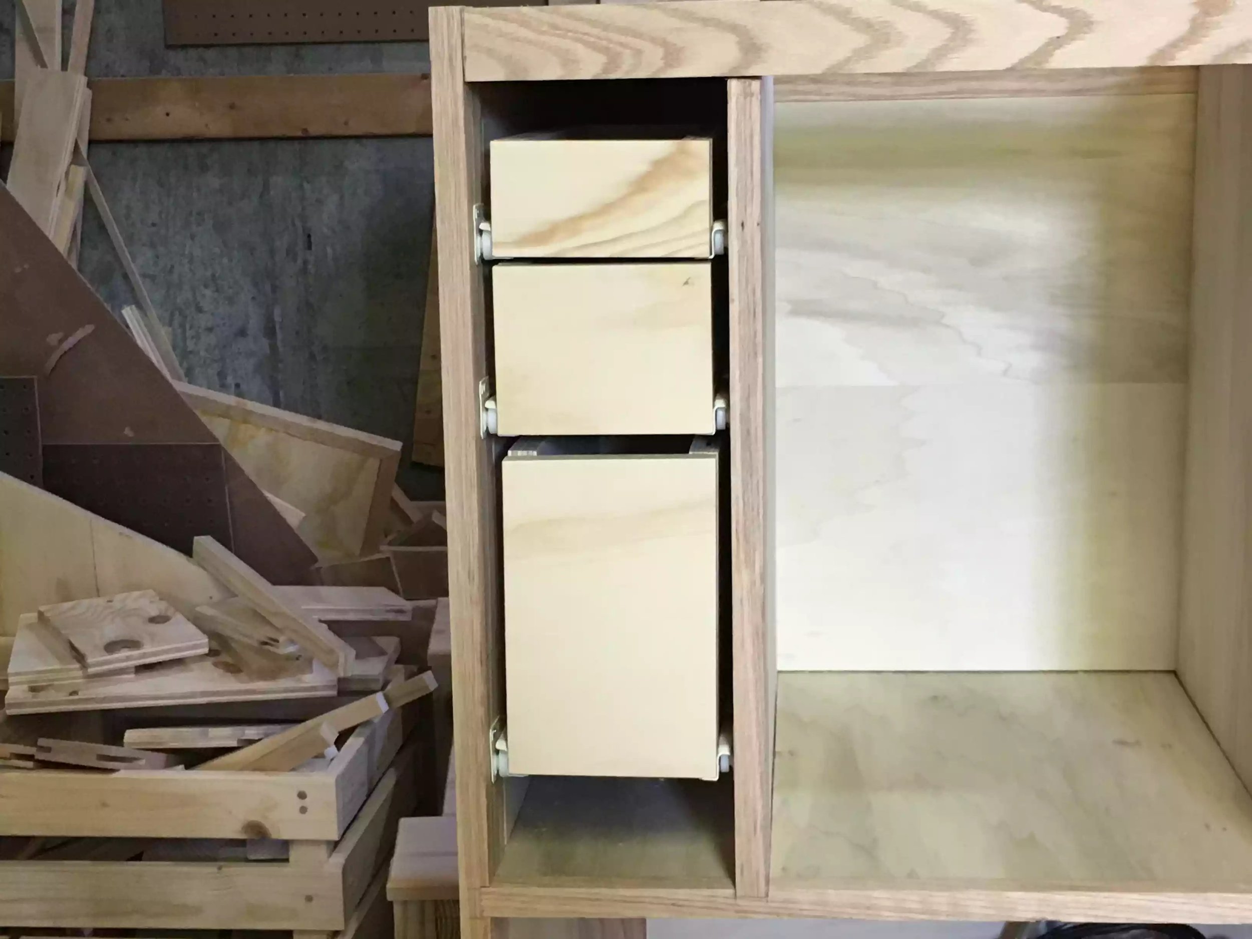 Added 3 drawers