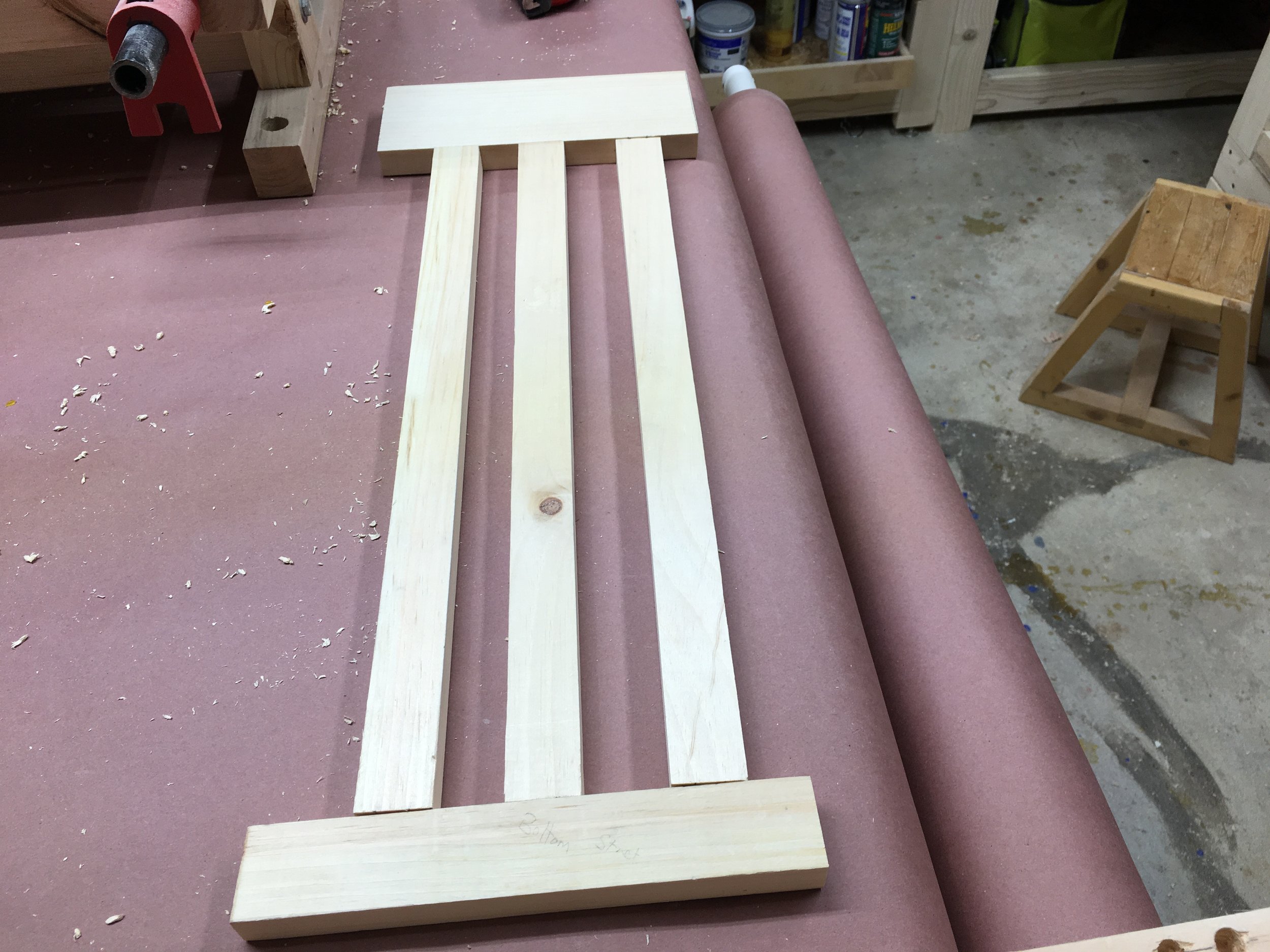 Side Spindals