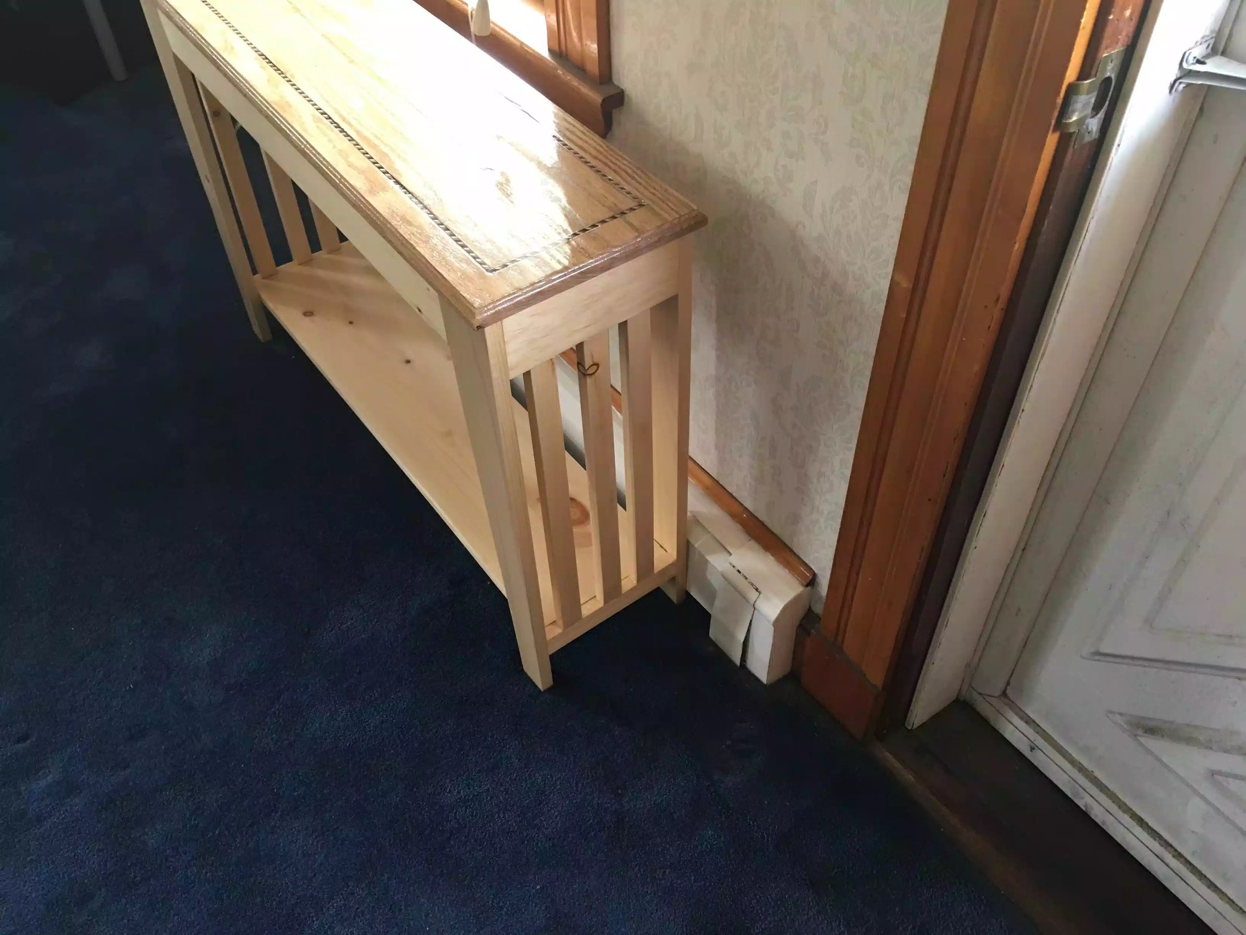 Fits great under the window ledge