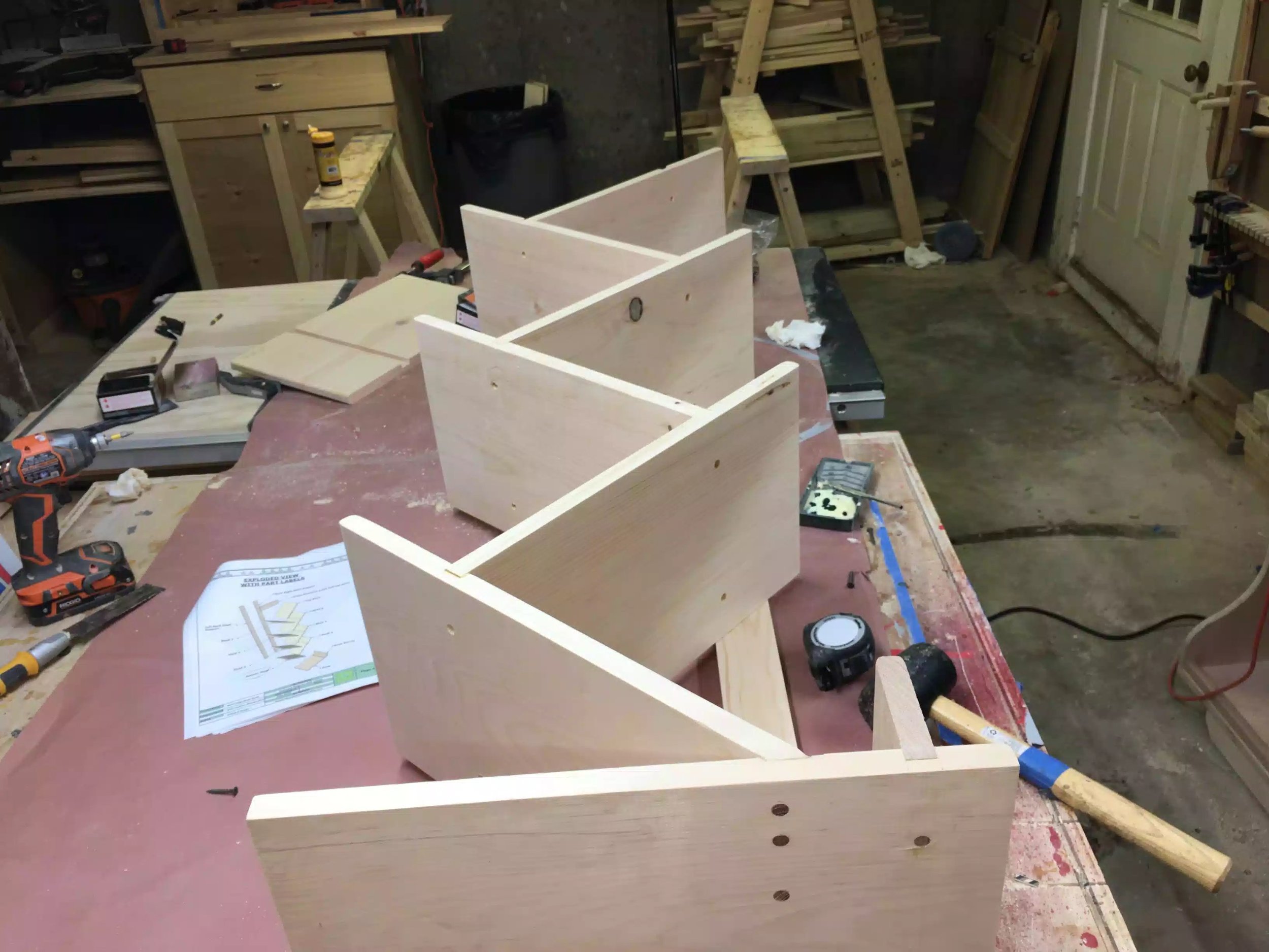 All the shelves have been joined except 1. The top shelf needs to be cut to final size and that's for another day