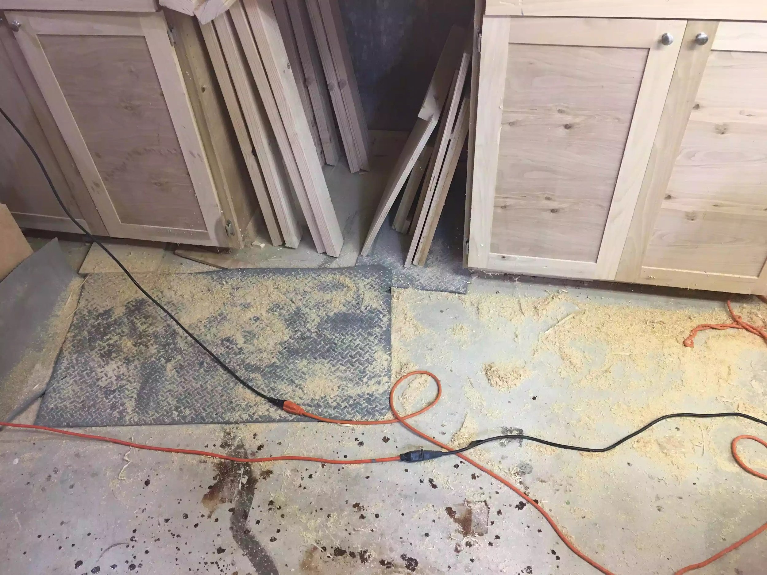 This was a messy process , the amount of sawdust created using the router and miter saw was a lot, really need dust collection on these tools.