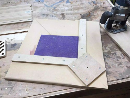 Here is the finished jig