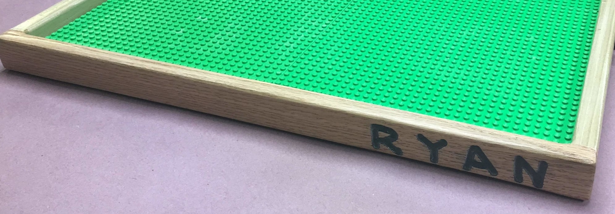 Here is a close-up of the camfered edge it really makes the whole tray look like its floating, I love this kind of subtle design element.