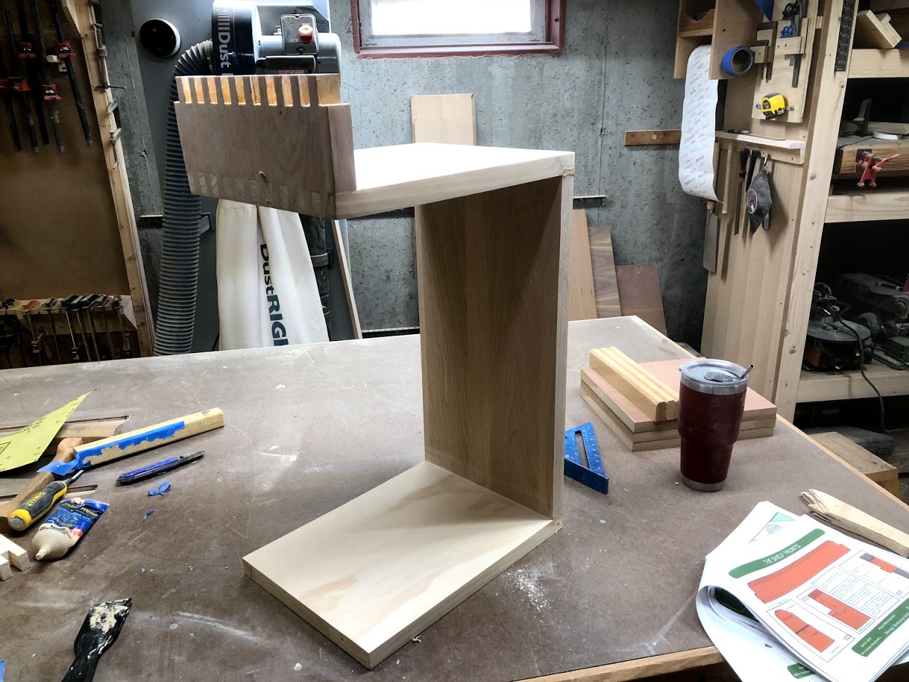 One more component to glue in, the top