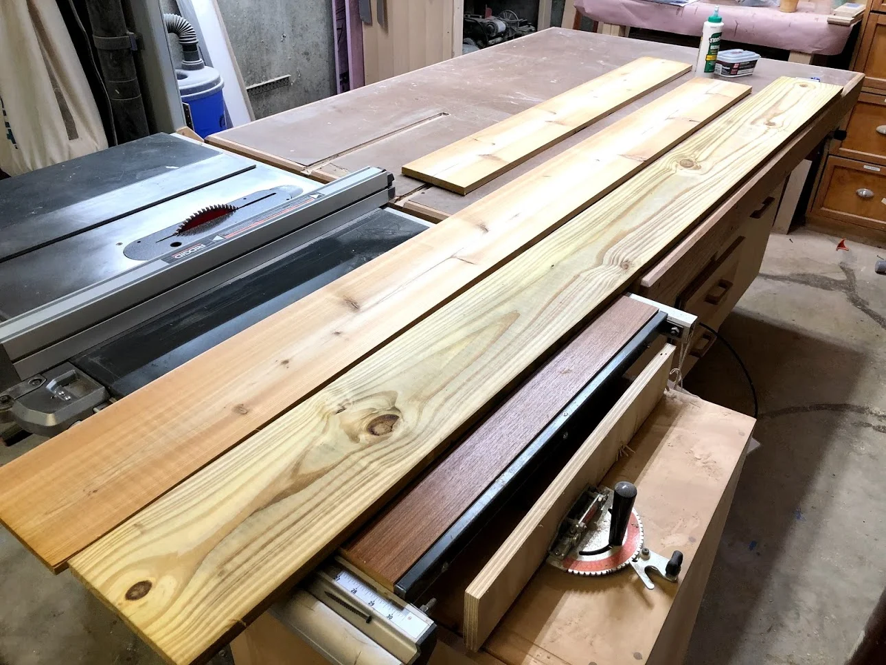 Here a the materials that I needed to make the window box.