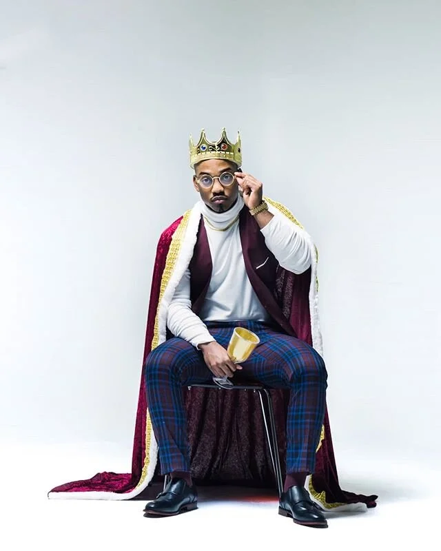 |Young King|
I've been working on my studio skills over the winter. Sometimes I'm working in a legit studio, but most times it's just a paper backdrop in my living room!

@porshpalomino_ is talented with the looks and creative direction. She put toge