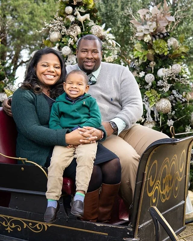 I'm glad I had the opportunity to capture family memories in so many holiday shoots this year. I'm slow with thank you notes. Please, accept my online appreciation, until I get you something in the mail!
.
.
.
.
.
 #famfirst #familyphotography #famil