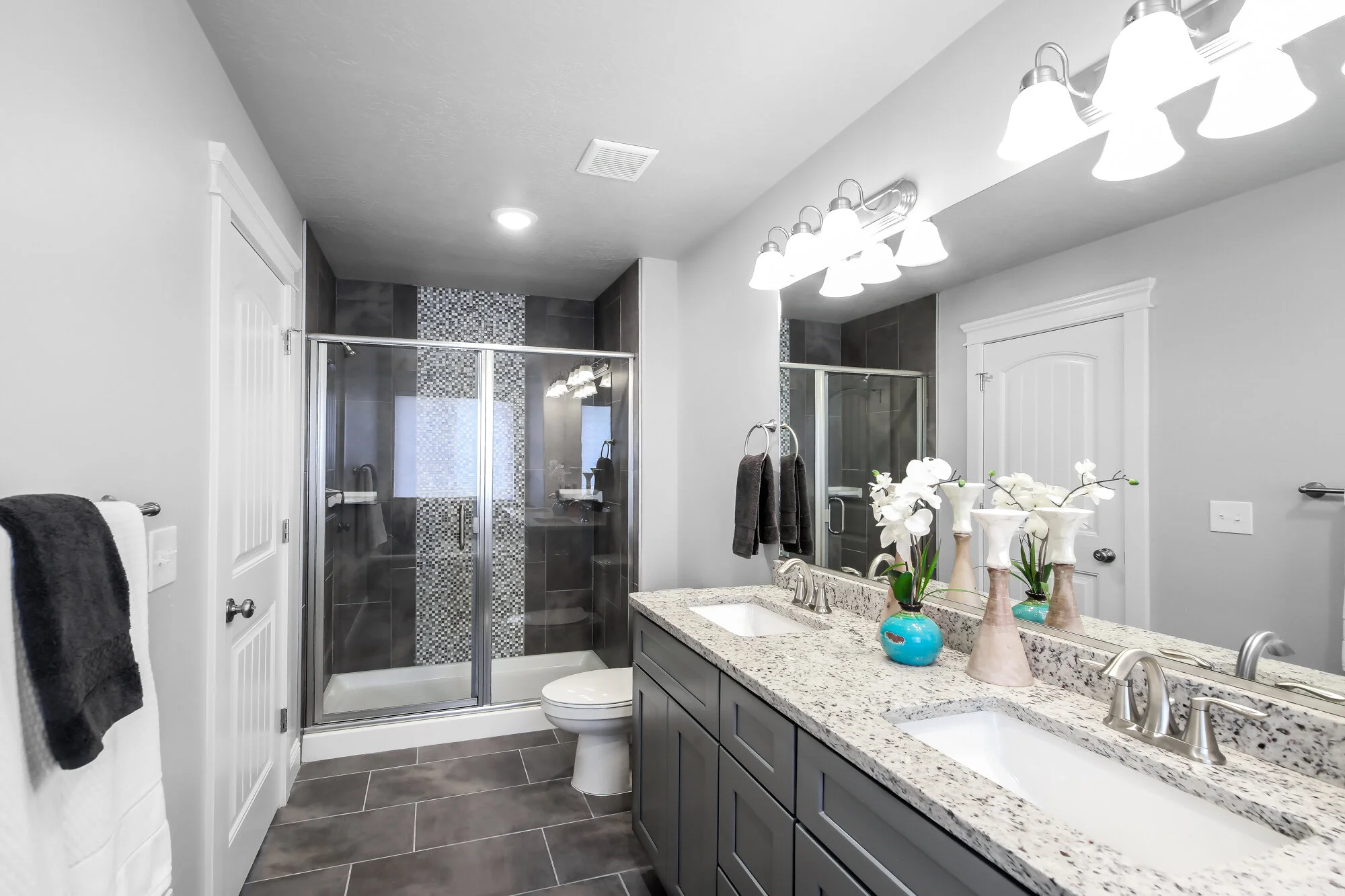 Aspen - Master Bathroom 2
