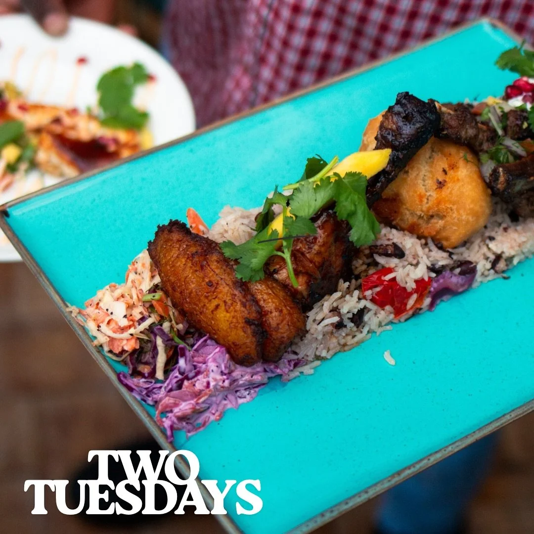 TWO TUESDAYS. 
Perfect opportunity or excuse &hellip;  for dining 😉
Two full size Hench Boxes for the price of 1! 

Gather your mates, your date, your fam! 

**Valid with the purchase of a small plate**